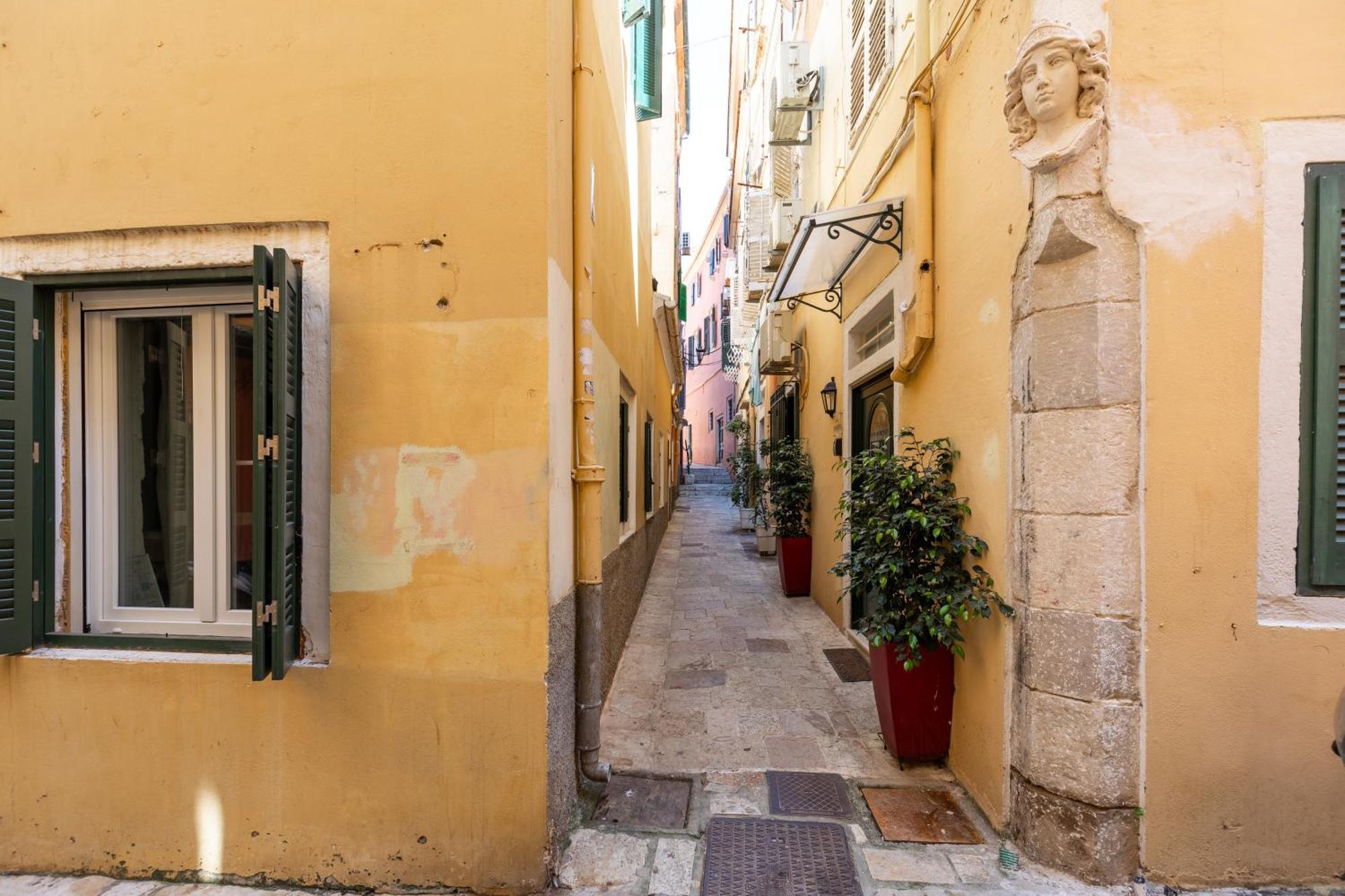 The Wellside Corfu (city)